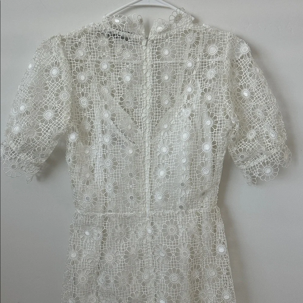 Alice McCall White Floral Eyelet Lace Mini Dress Size: 6